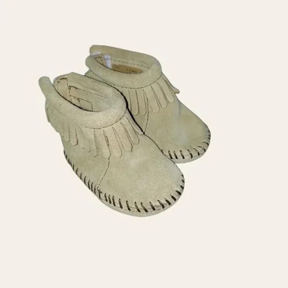 Minnetonka Baby Moccasins
